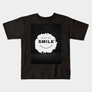 just smile Kids T-Shirt